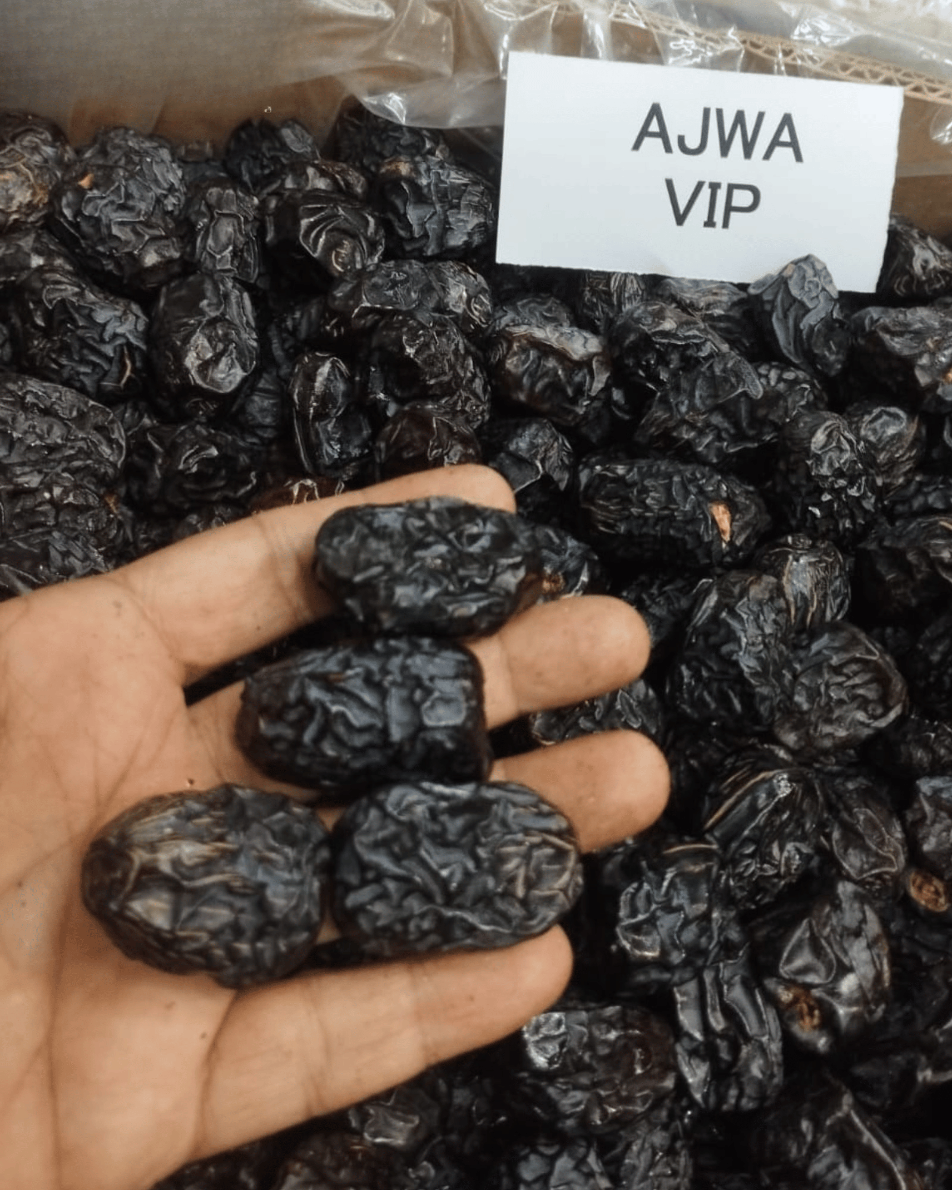 Ajwa Madinah Jumbo Khajoor – Premium A++ Quality