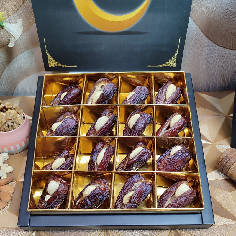 Dry Fruit Dates (Full Customized) 4Pcs to 32Pcs