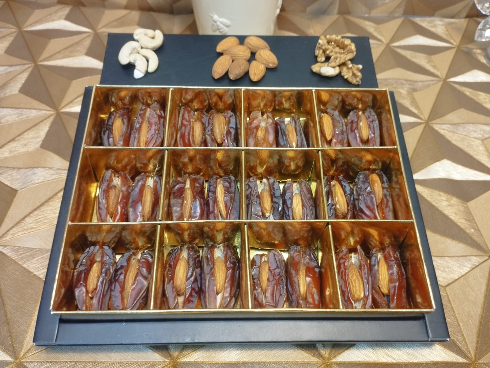 Dry Fruit Dates (Full Customized) 4Pcs to 32Pcs