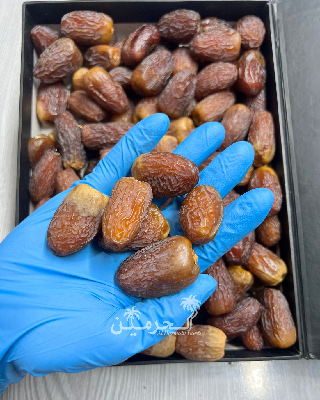 Mejdool Khajoor King of Sweetness -Madina Origin