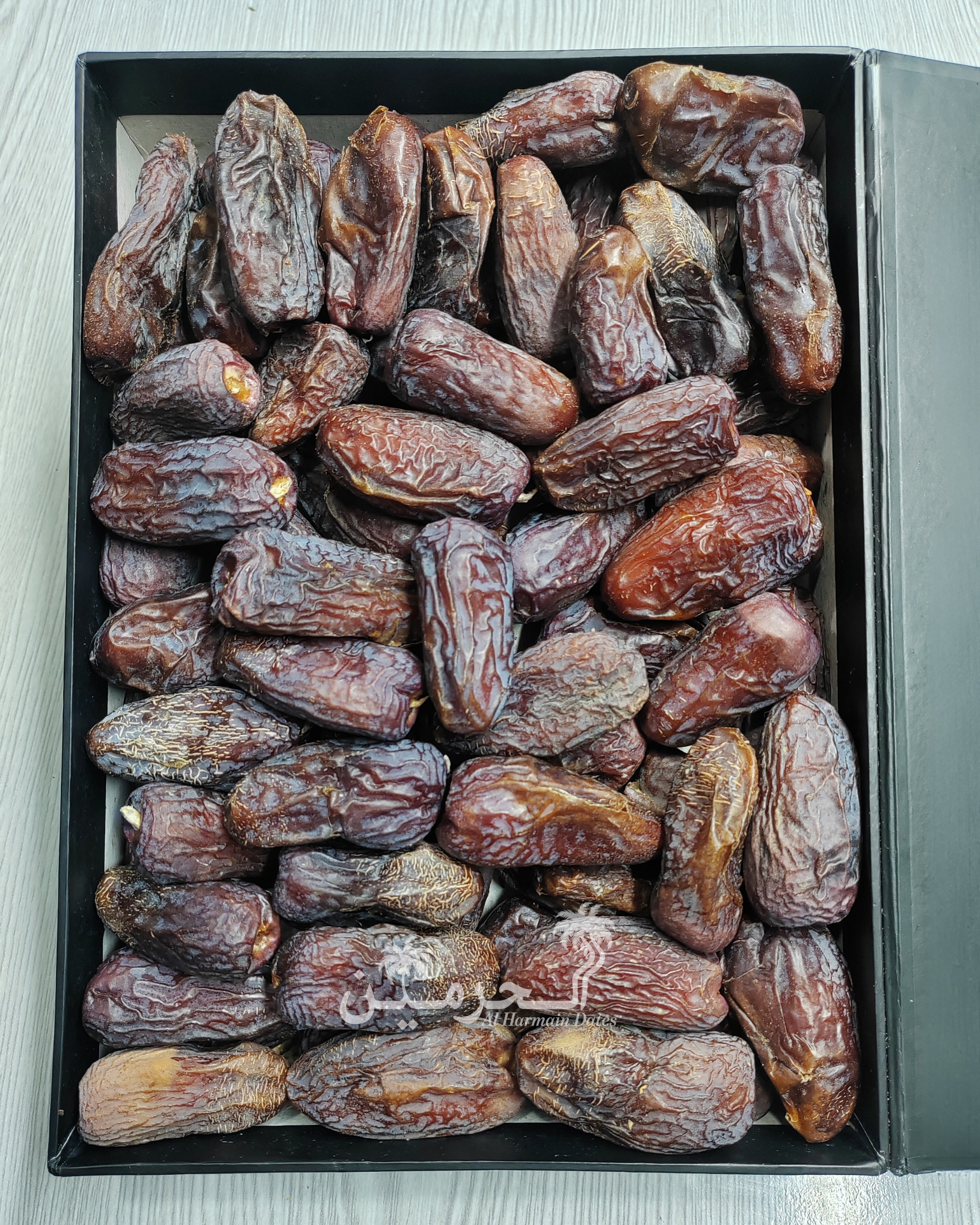 Amber Al-Madina Jumbo Khajoor – The Royal Big Date