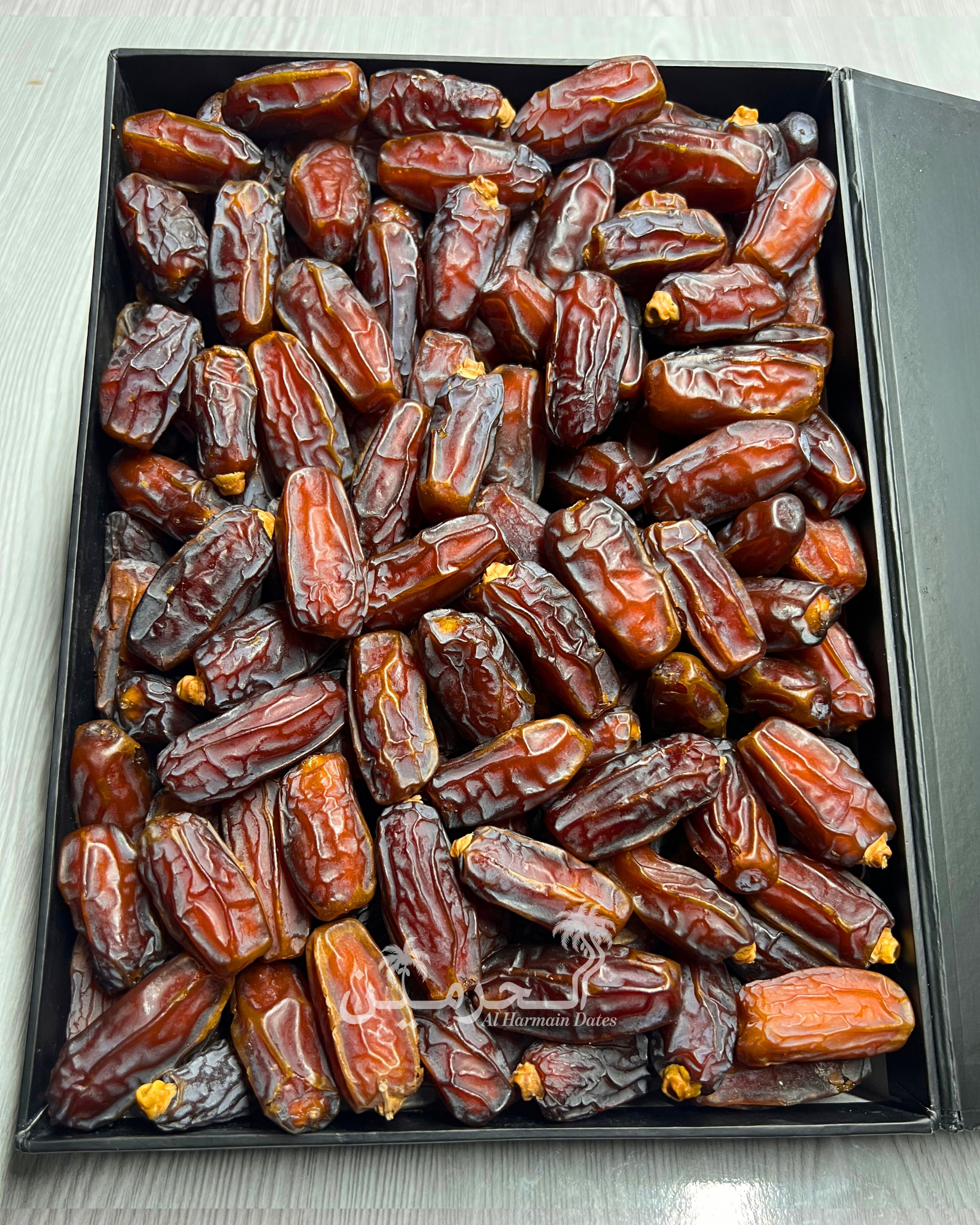 Mabroom Premium Khajoor - Royal Arabian Treat
