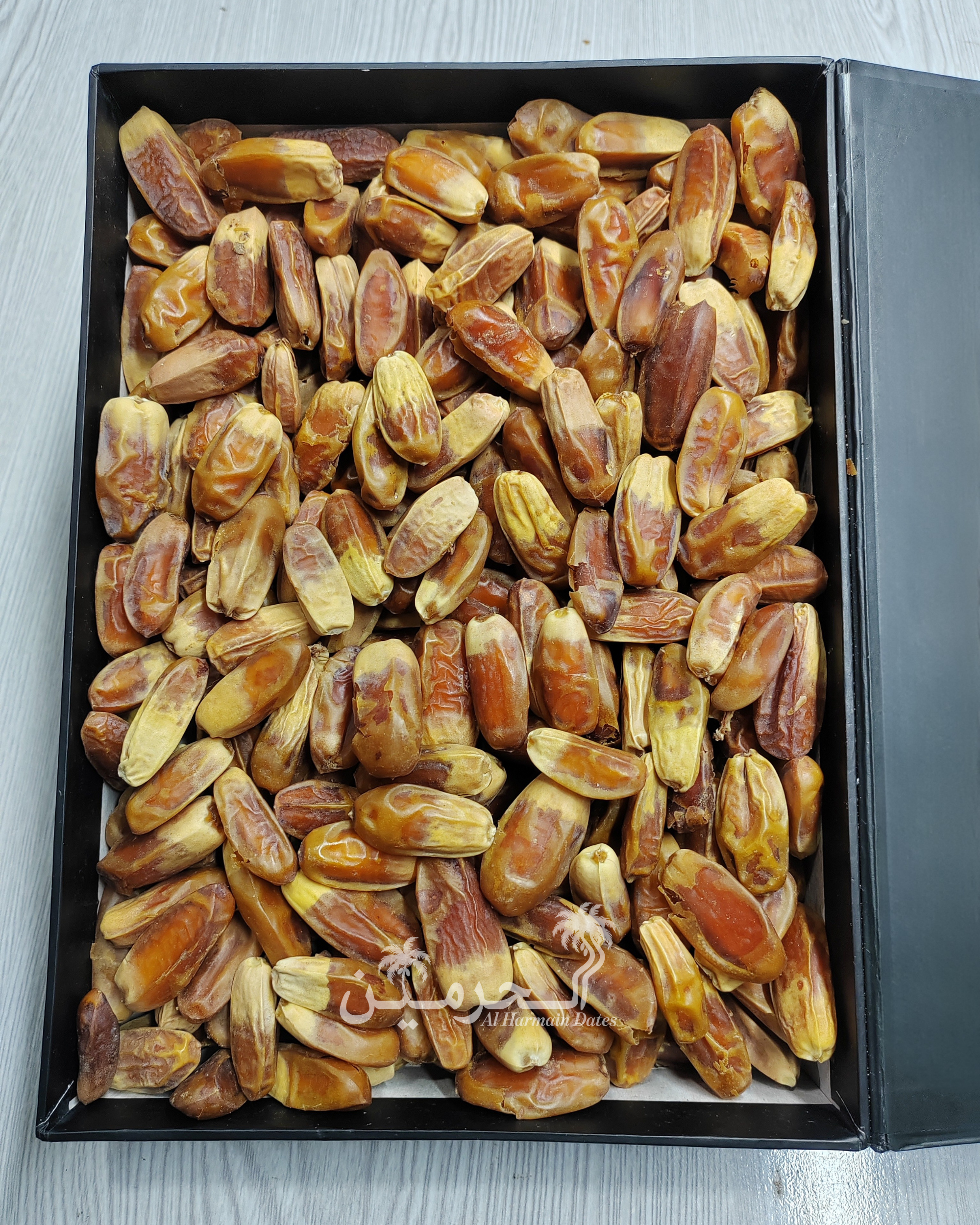 Sugai Naturally Seedless Dates (Be-Dana Khajoor)