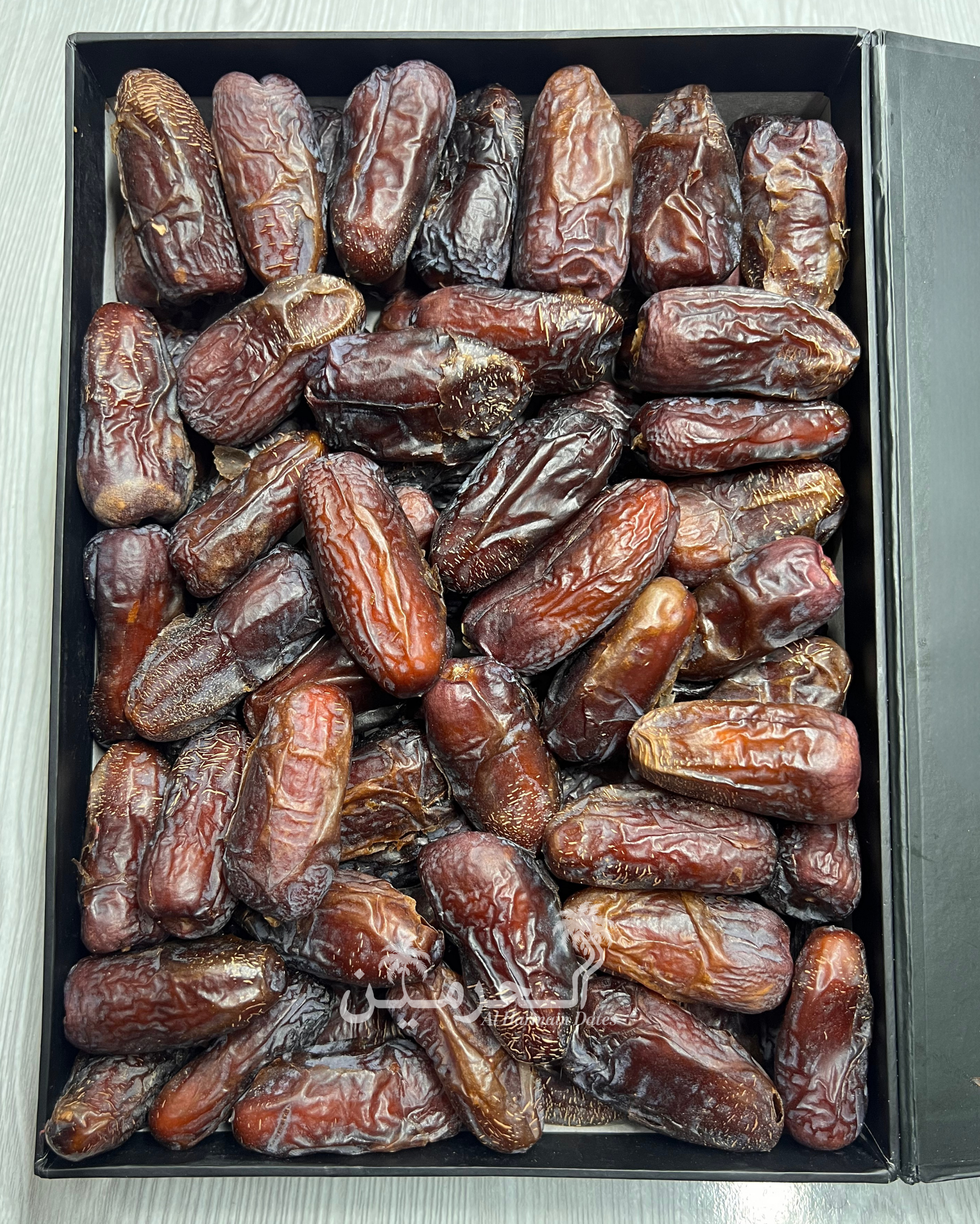 Amber Al-Madina Jumbo Khajoor – The Royal Big Date