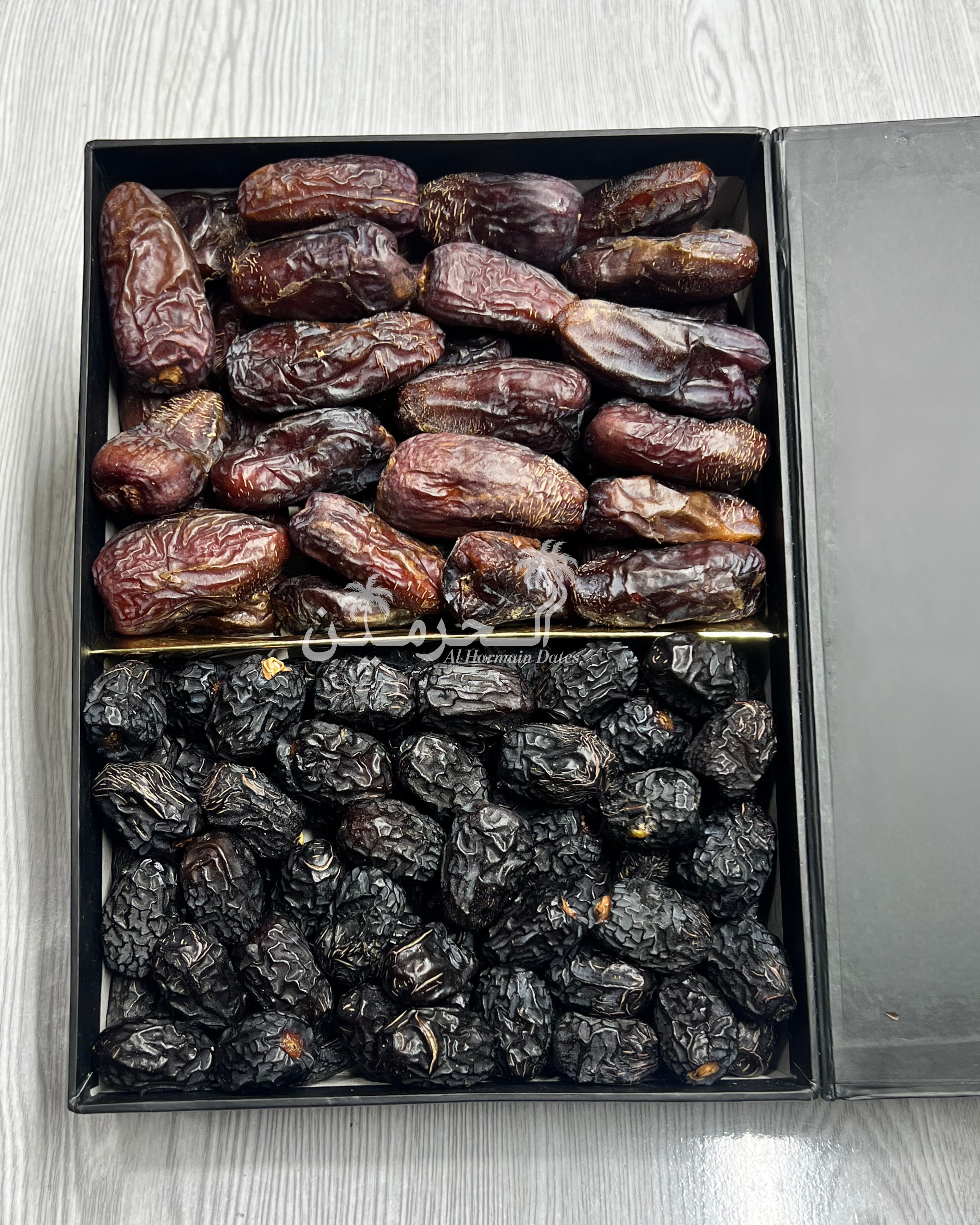 Fresh 2 Kg Blessed Taste Of Madina With Free 2 Bottle Abe Zam Zam