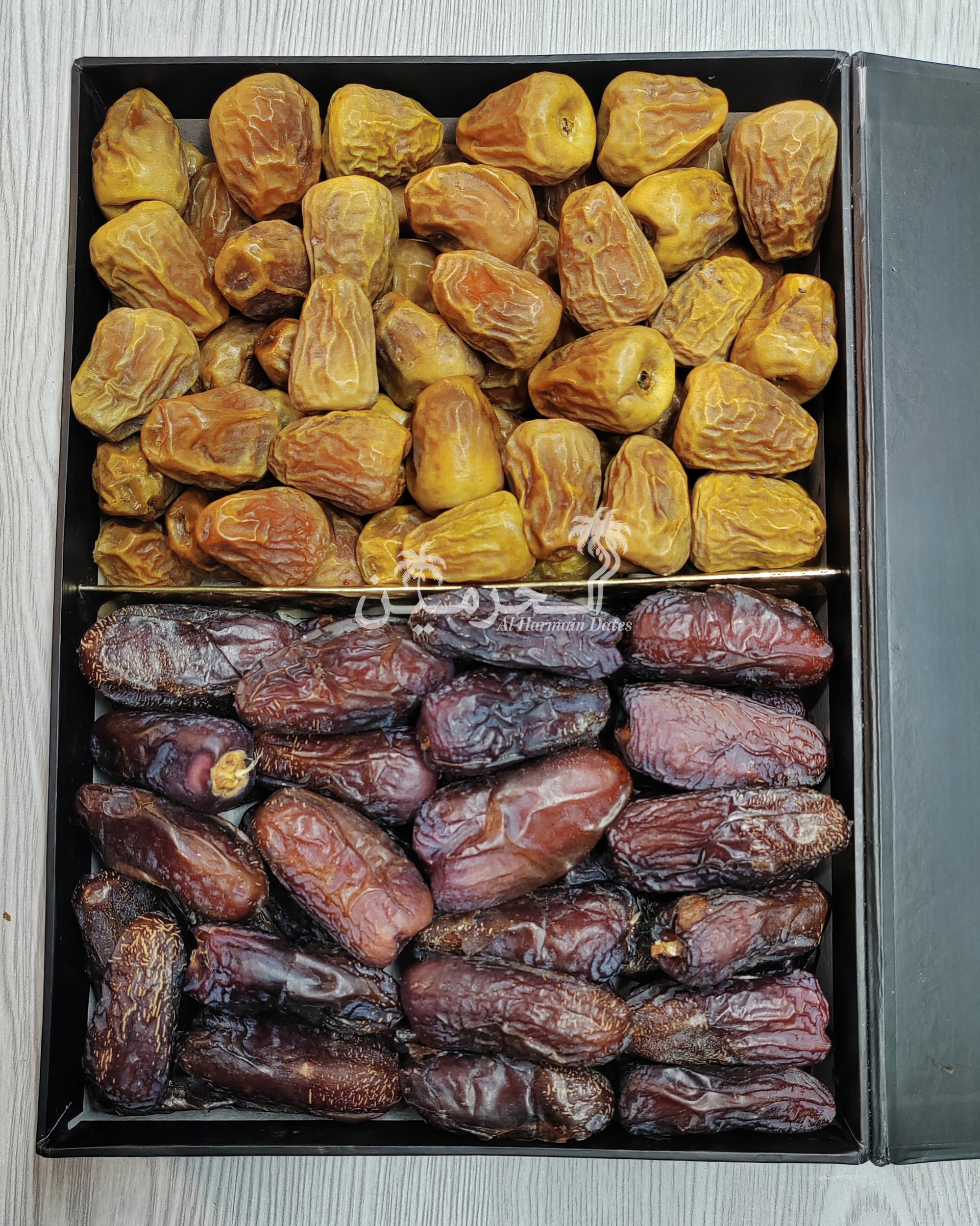 Fresh 2 Kg Madinah Ki Asal Mithaas With Free 2 Bottle Abe Zam Zam